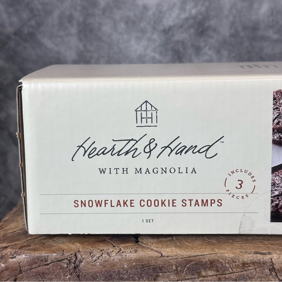 Hand with Magnolia 3pc Metal & Wood Snowflake Cookie Press Set - Picture 5 of 8